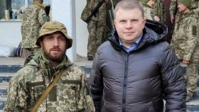 El boxeador Vasyl Lomachenko se une al ejército de Ucrania
