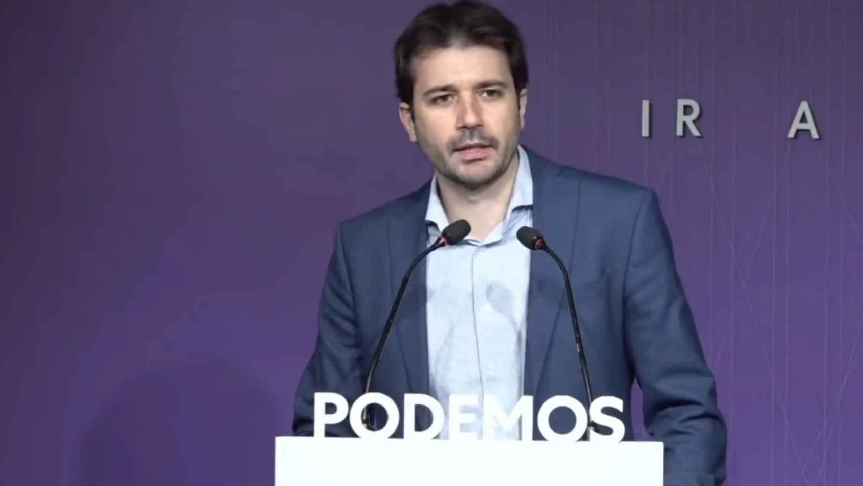 El coportavoz estatal de Podemos, Javier Sánchez Serna, este lunes en rueda de prensa.