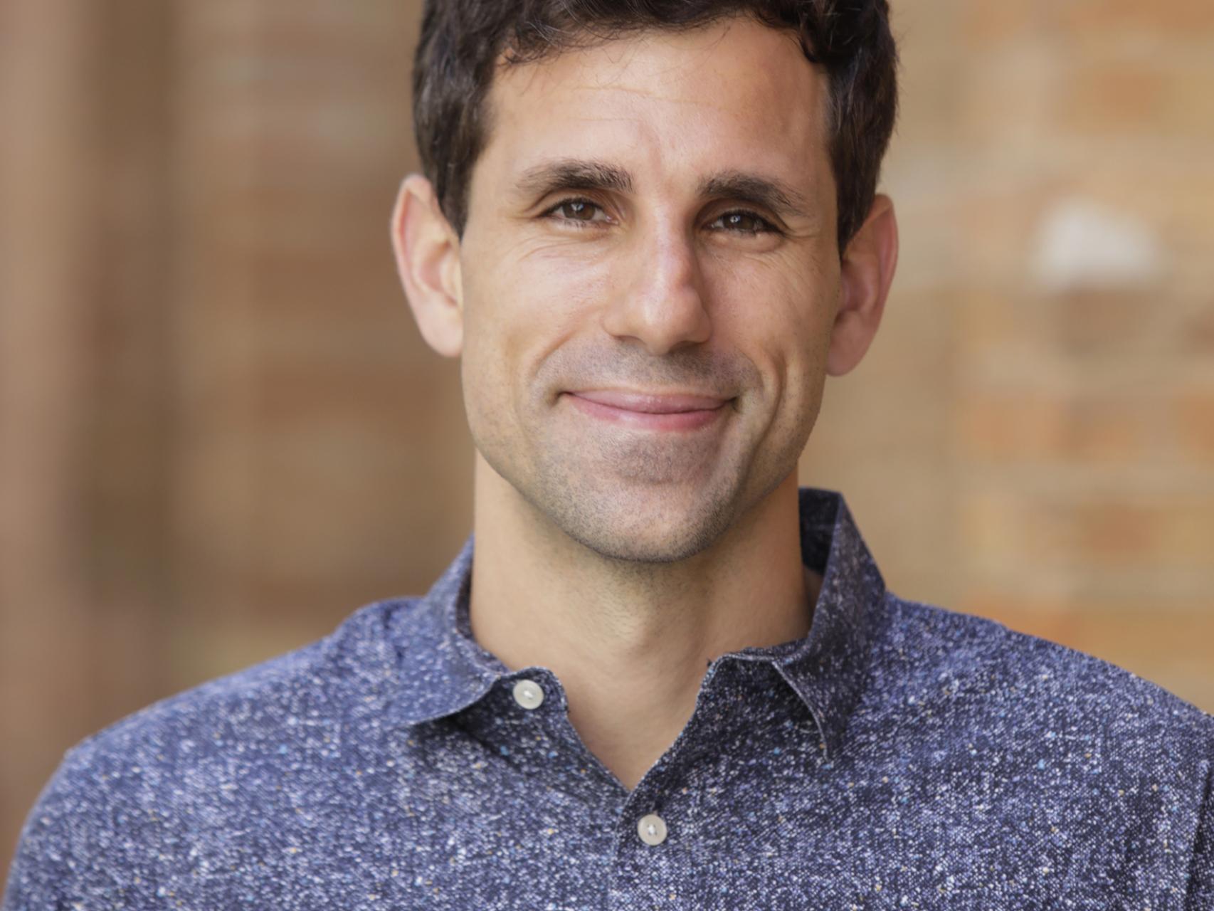 El científico que enseña a los ordenadores a 'crear medicamentos' se formó en la ULE