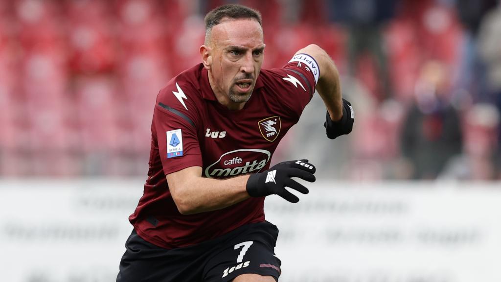 Franck Ribéry, en un partido de la Salernitana en la temporada 2021/2022