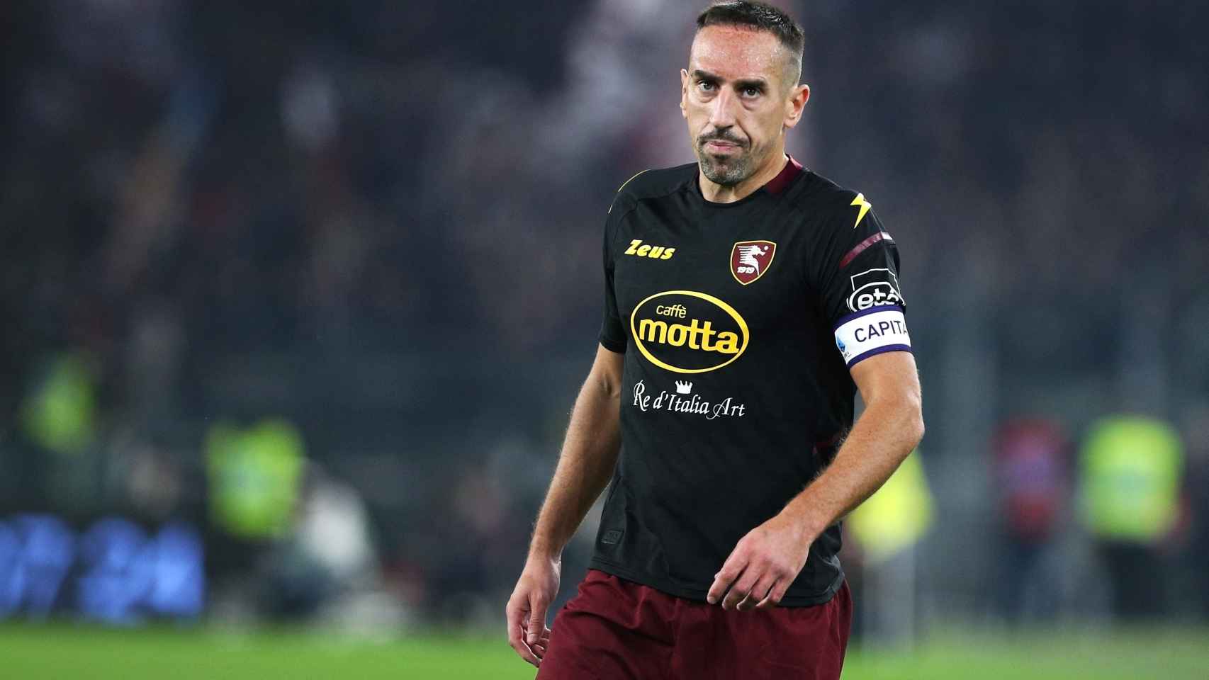 Franck Ribéry, en un partido de la Salernitana en la temporada 2021/2022