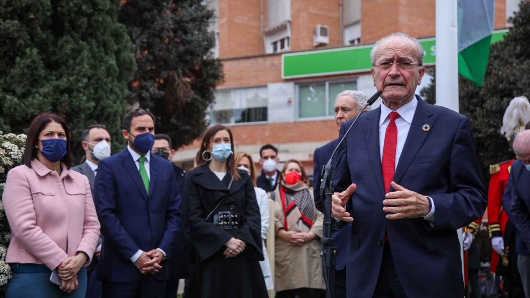 El alcalde de Málaga en el acto conmemorativo del Día de Andalucía.