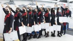 De estar perdida a viajar por todo el mundo: el anuncio de Air Hostess que cambió su vida