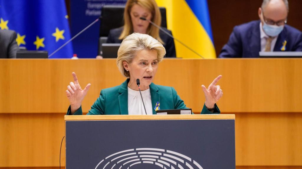 Ursula von der Leyen anuncia 500 millones de ayuda humanitaria a Ucrania