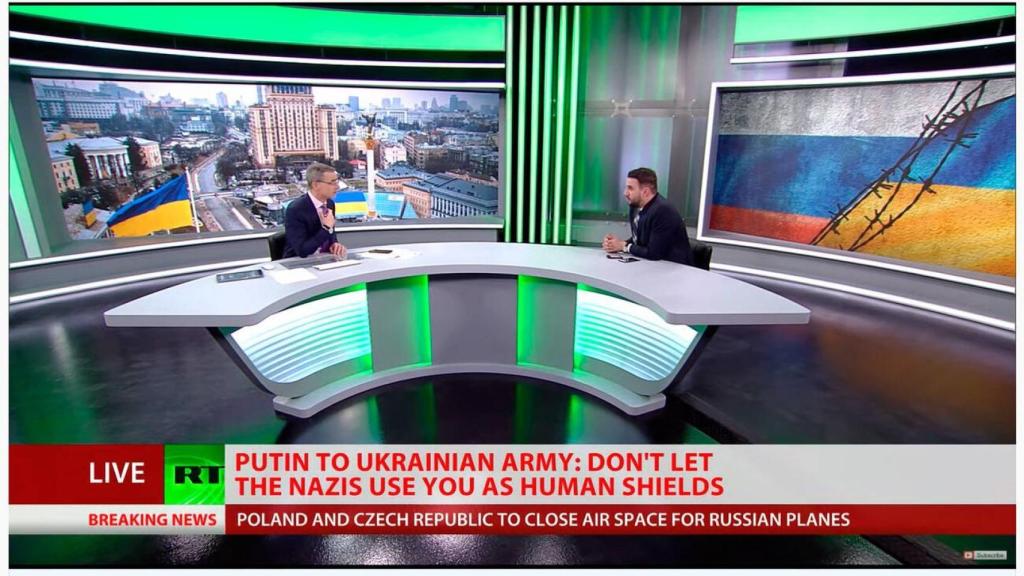 Programa retransmitido en Russia Today.