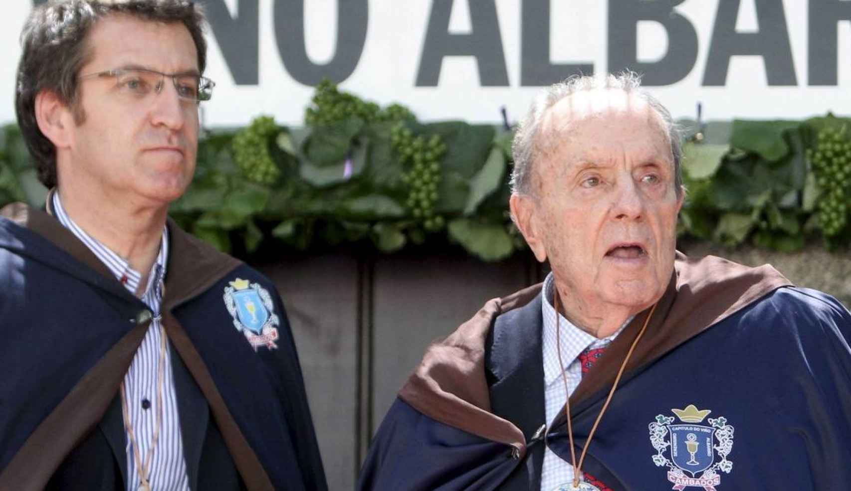 El presidente de la Xunta, Alberto Núñez Feijóo, y Manuel Fraga.