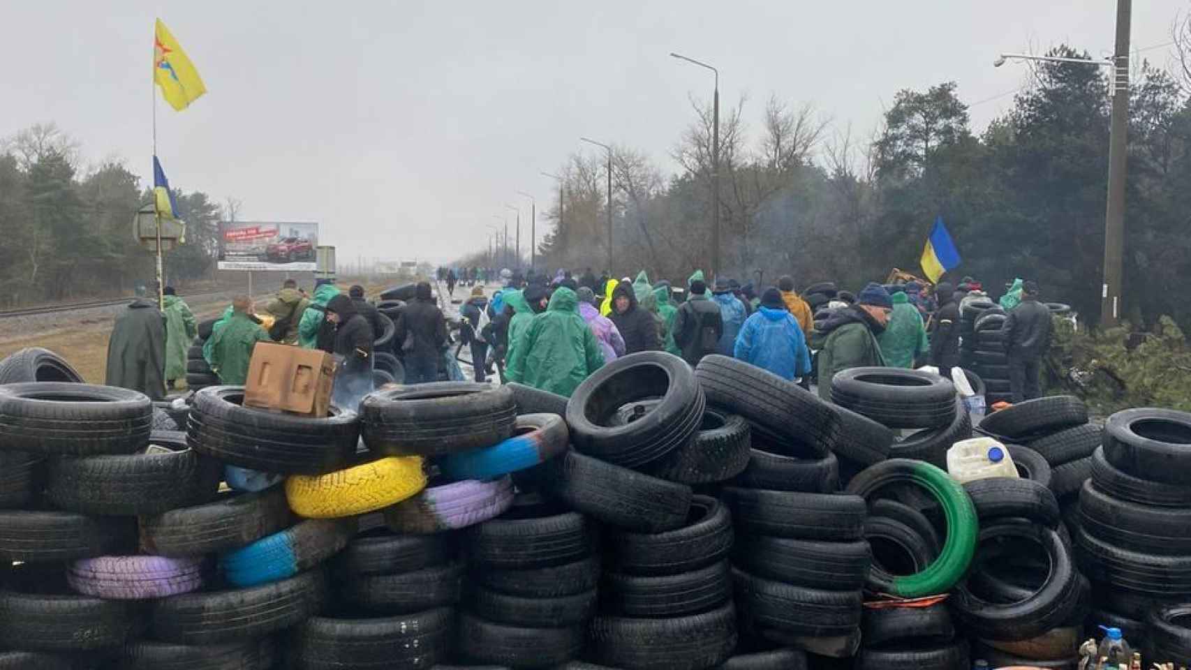 Imagen de una de las barricadas levantadas por la población de Energodar.