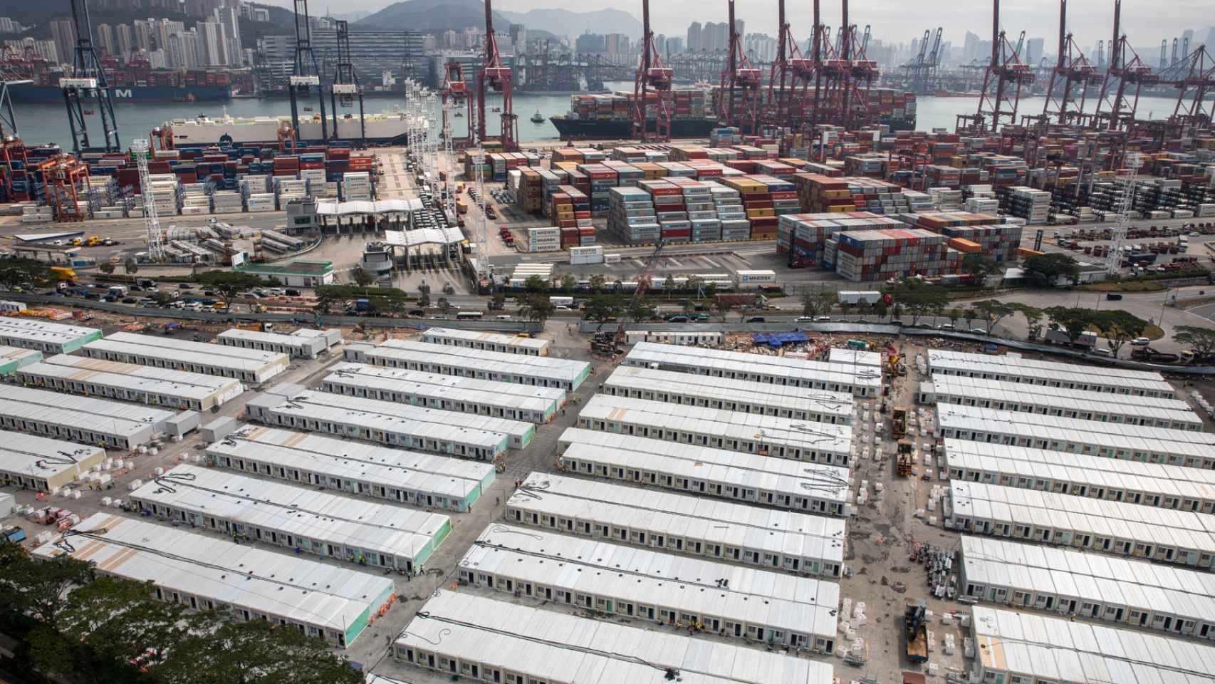 Vista del hospital de emergencia construido en la zona portuaria de Hong Kong.