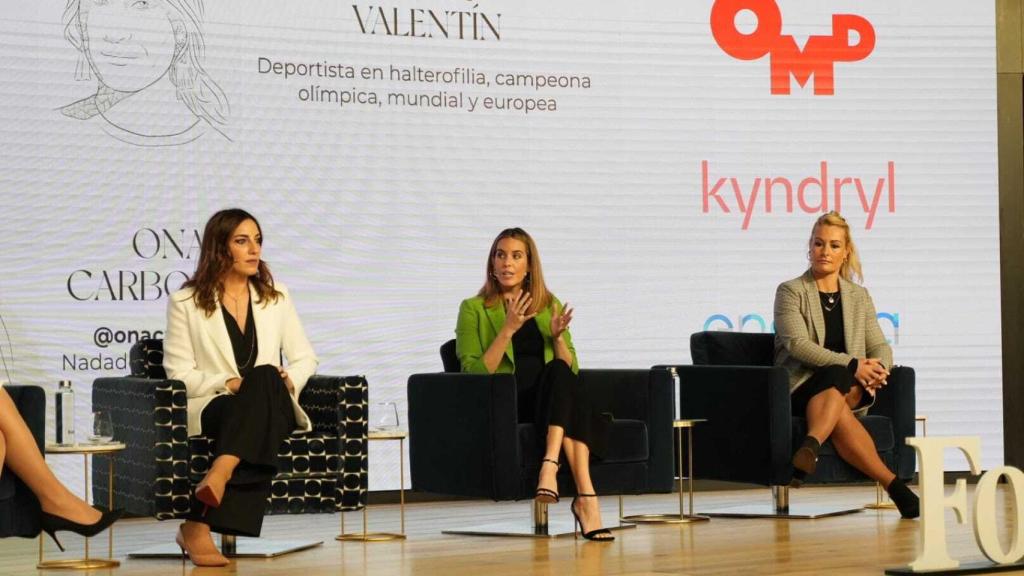 Eli Pinedo, Ona Carbonell y Lydia Valentín