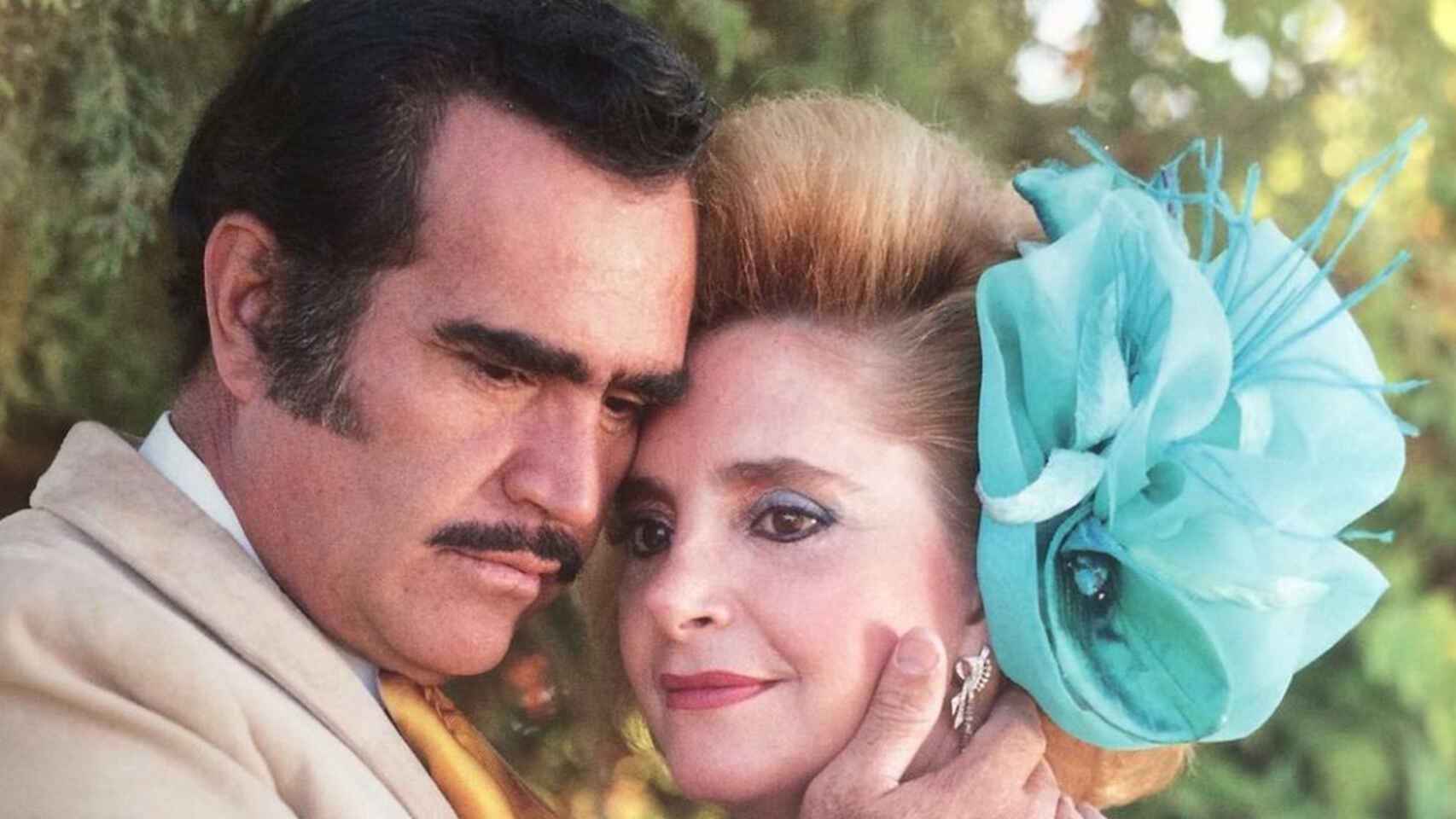 Vicente Fernández y su mujer, doña Cuquita, en una imagen de archivo.