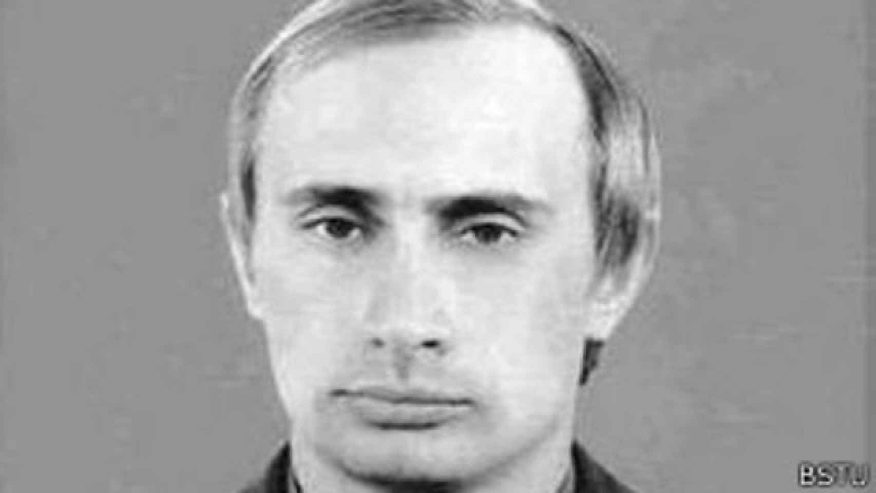 Putin, de joven, cuando trabajaba para la inteligencia soviética.