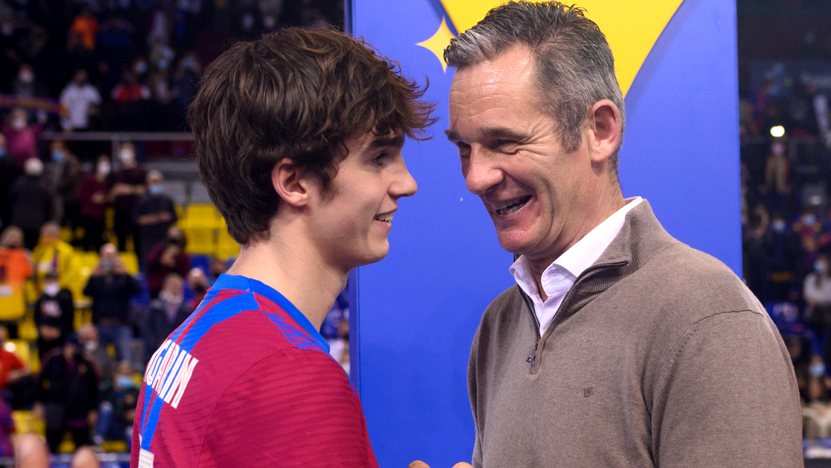 Iñaki Urdangarin junto a su hijo Pablo en Barcelona.