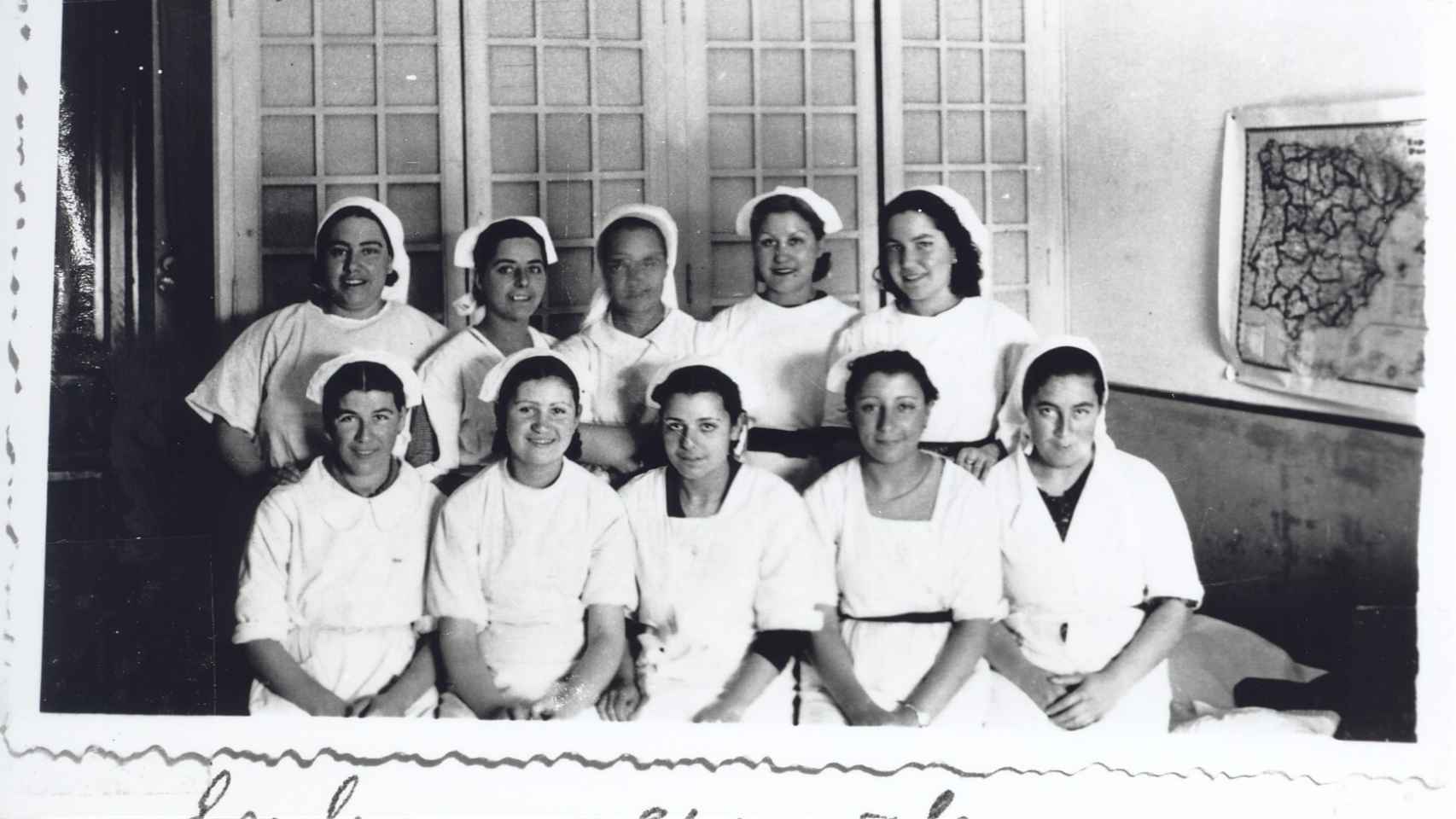 Enfermeras españolas en un hospital durante la Guerra Civil. 1936-1939. Fondo Brigadas Internacionales. AHP Albacete.