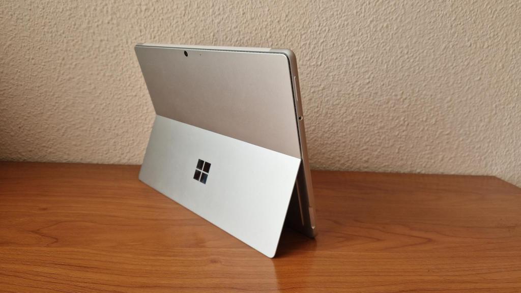 Microsoft Surface Pro 8