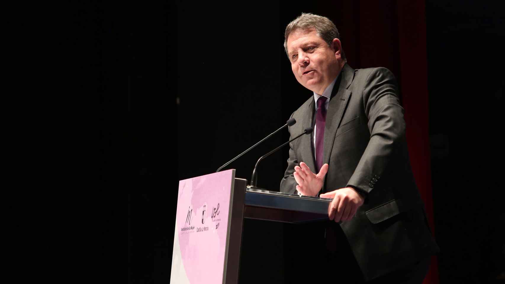 García-Page critica la demagogia de Podemos en la invasión de Ucrania