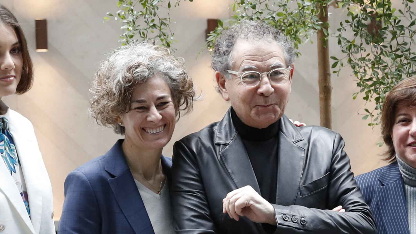 Roberto Verino junto a su hija Cristina.