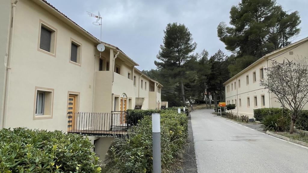 Balneario de Cofrentes en el que se alojan los refugiados.