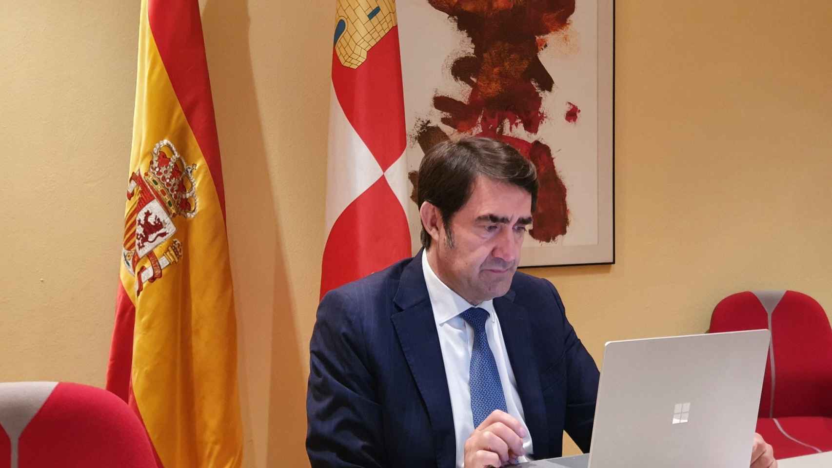 Suárez-Quiñones durante una videoconferencia
