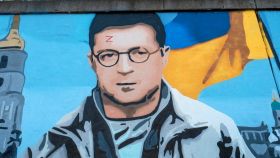 Un grafiti representa a Volodimir Zelenski como Harry Potter en la ciudad polaca de Poznan.