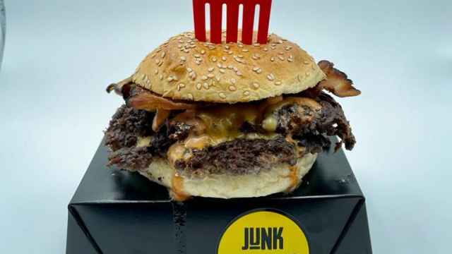 La hamburguesa de Junk Burger, declarada la mejor de España.