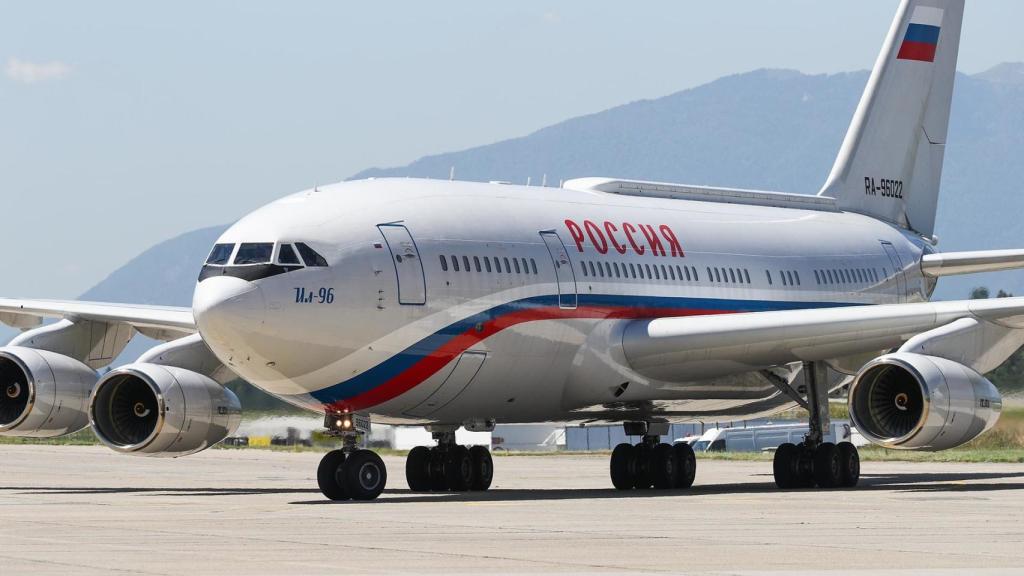 IL-96-300 presidencial