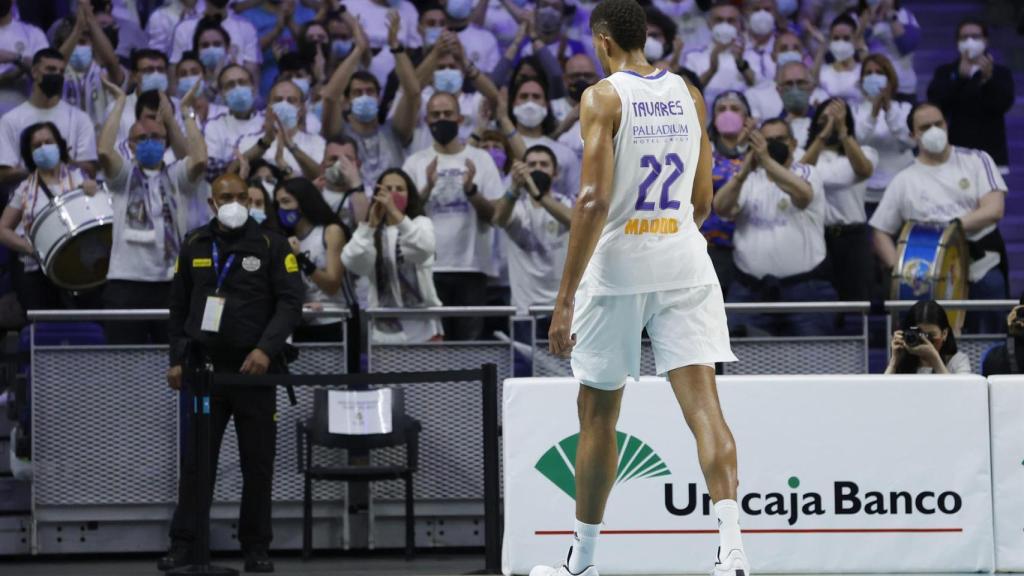 Edy Tavares se retira expulsado del partido del Real Madrid