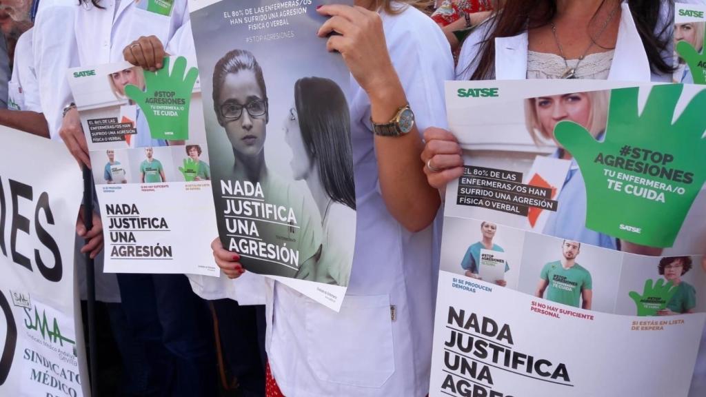 Imagen de una manifestación de profesionales sanitarios contra las agresiones.