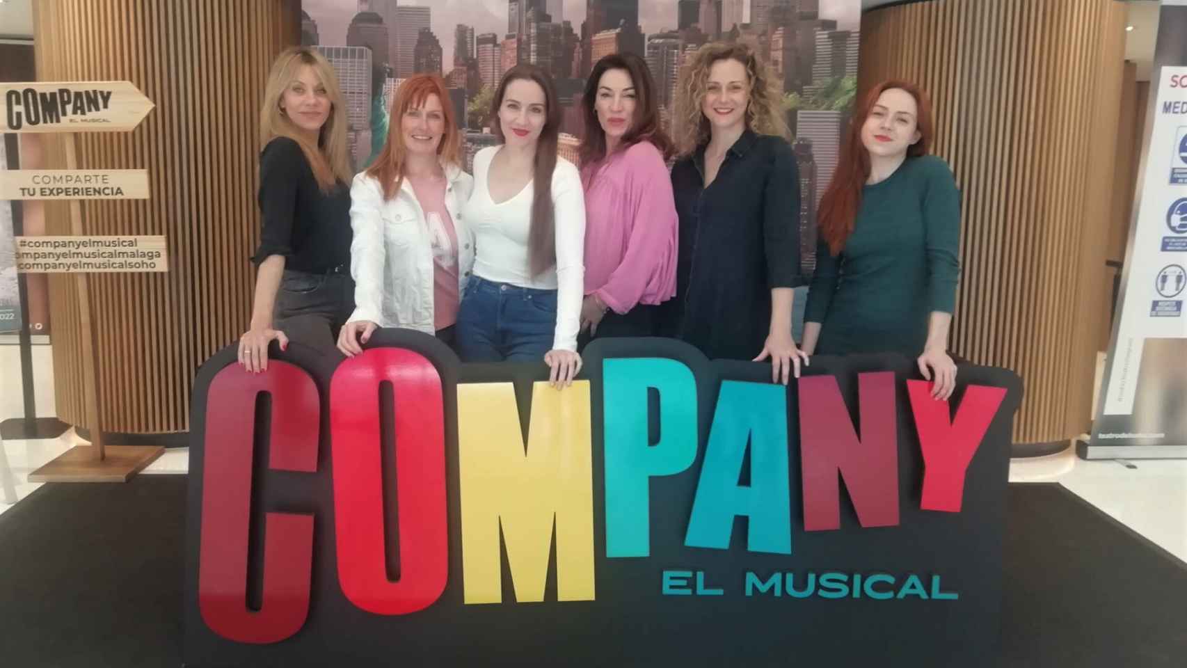 Seis de las ocho actrices del elenco de 'Company'.