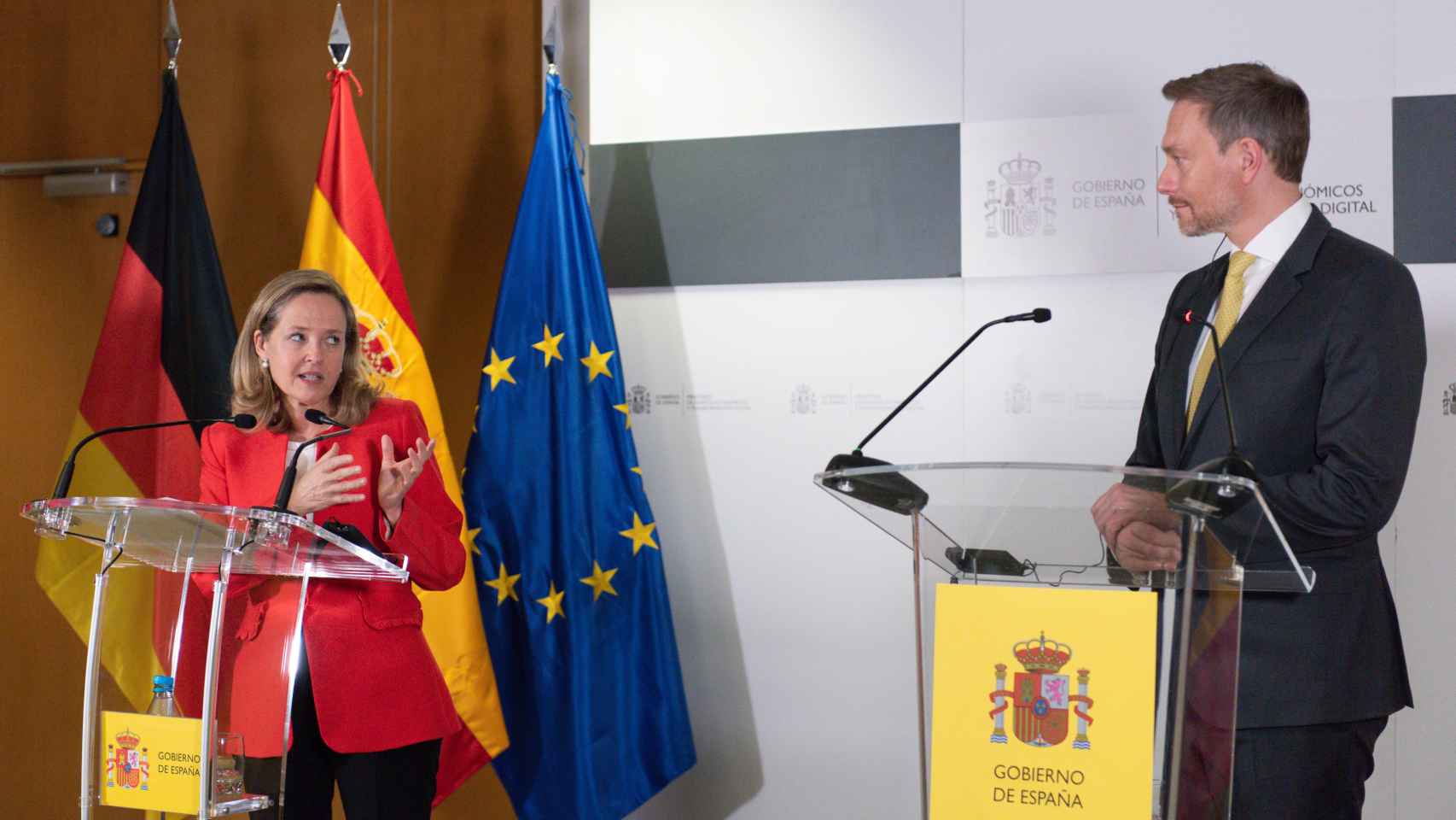 La vicepresidenta primera, Nadia Calviño, y el ministro de Finanzas, Christian Lindner.