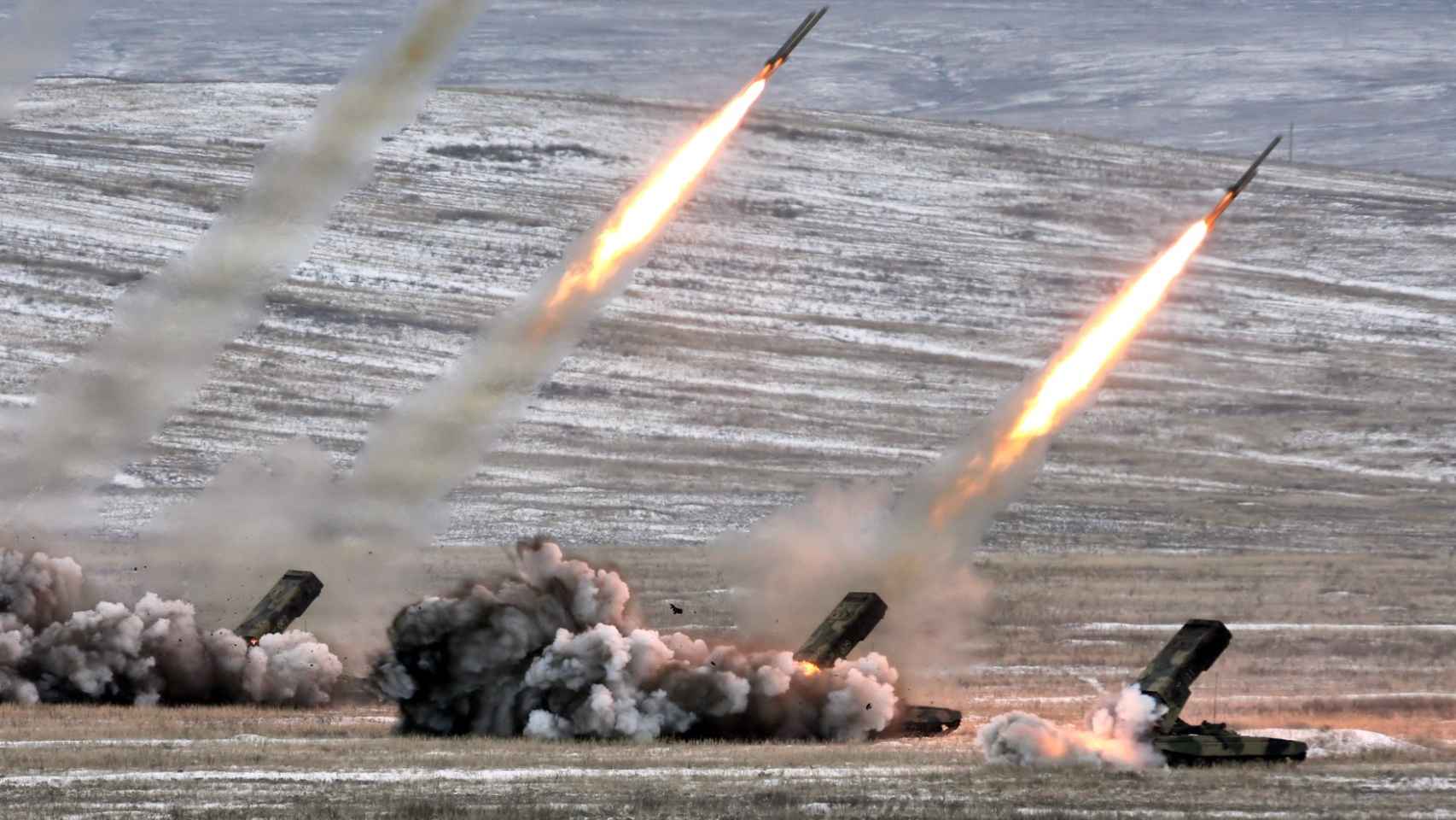 Lanzamiento de bombas desde el TOS-1