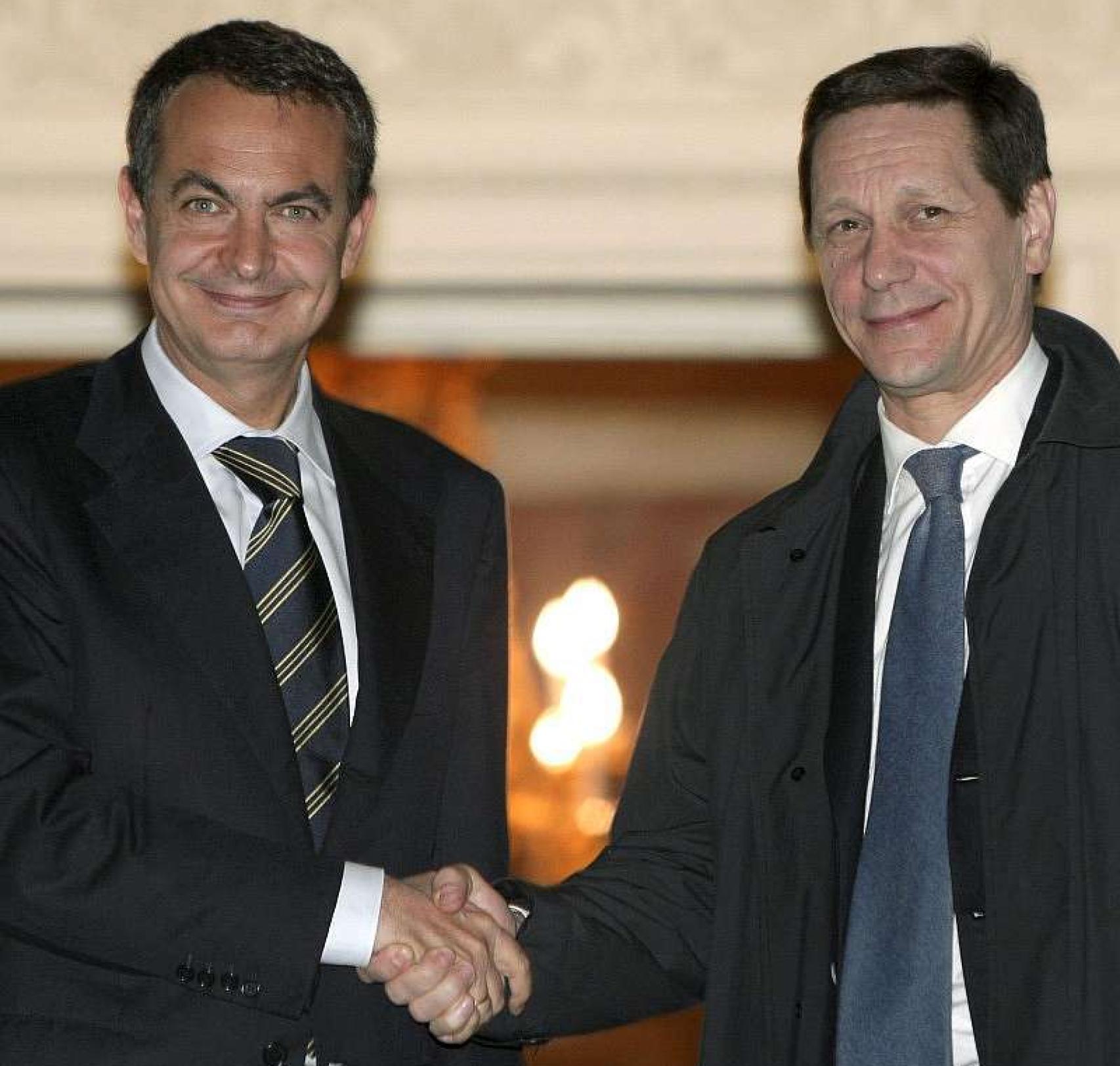 José Luis Rodríguez Zapatero junto a Alexander Zhúkov, durante la visita de éste en la que comenzó la polémica..