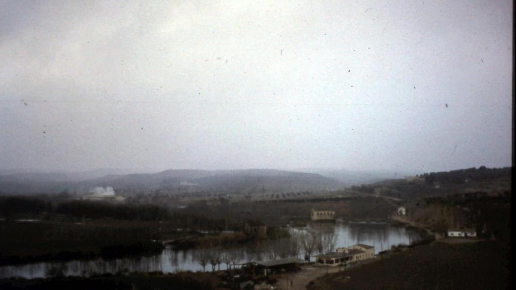 Río Tajo y Tabordo en los años 70, foto de Julio Sánchez. Se ve Río Chico.
