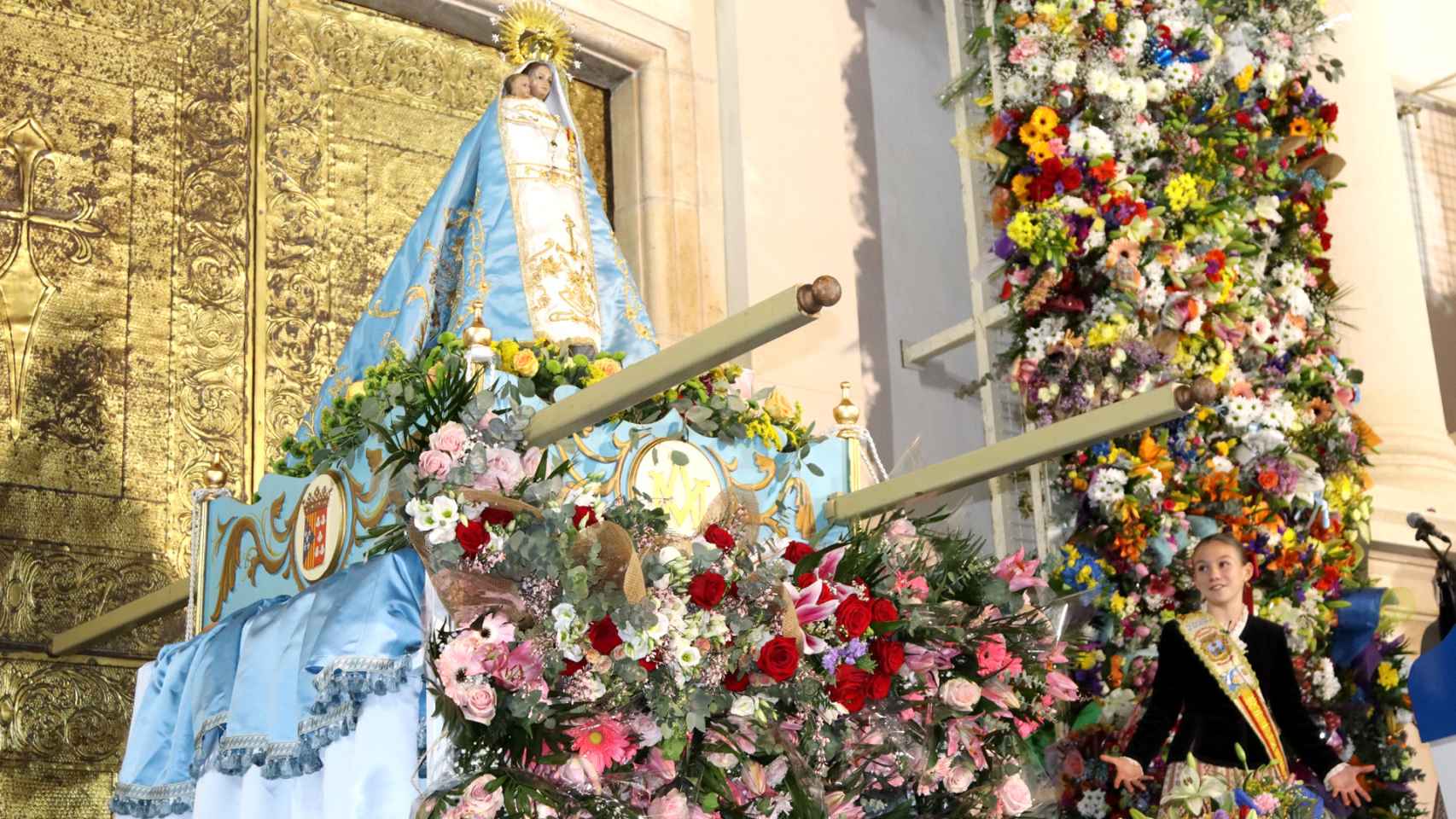 Benidorm ofrenda a la 'Mare de Déu del Sofratge', en el 282 aniversario de su llegada