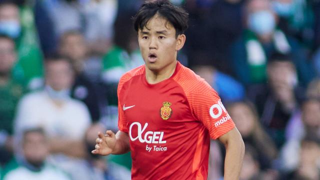 Takefusa Kubo, en un partido del RCD Mallorca de la temporada 2021/2022