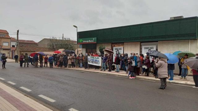 Sancti-Spíritus se opone al cierre de la oficina bancaria