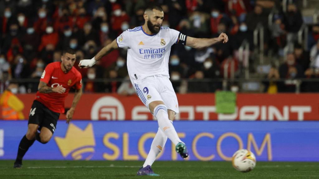 Karim Benzema marca de penalti al Mallorca