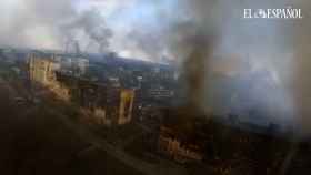 Mariúpol continúa sitiada por los bombardeos y Zelenski denuncia el bloqueo de las evacuaciones