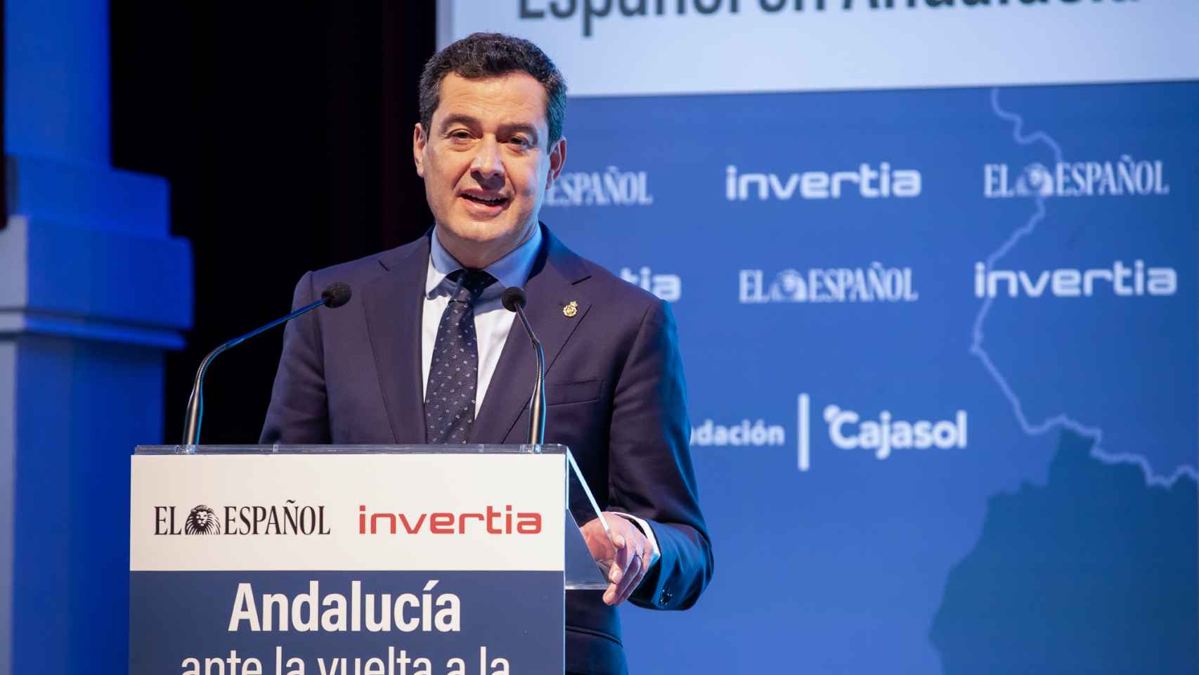 El presidente de la Junta, Juanma Moreno, en el II Foro Económico Español en Andalucía.