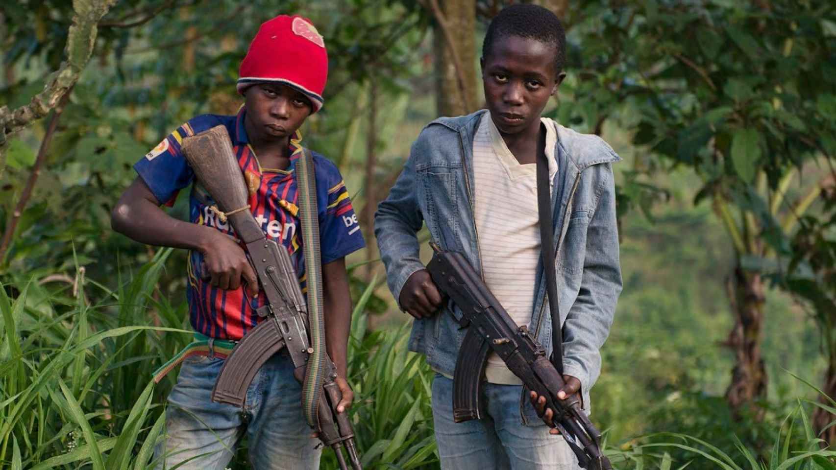 Gloire y Rodrigue, niños soldado en RD Congo.