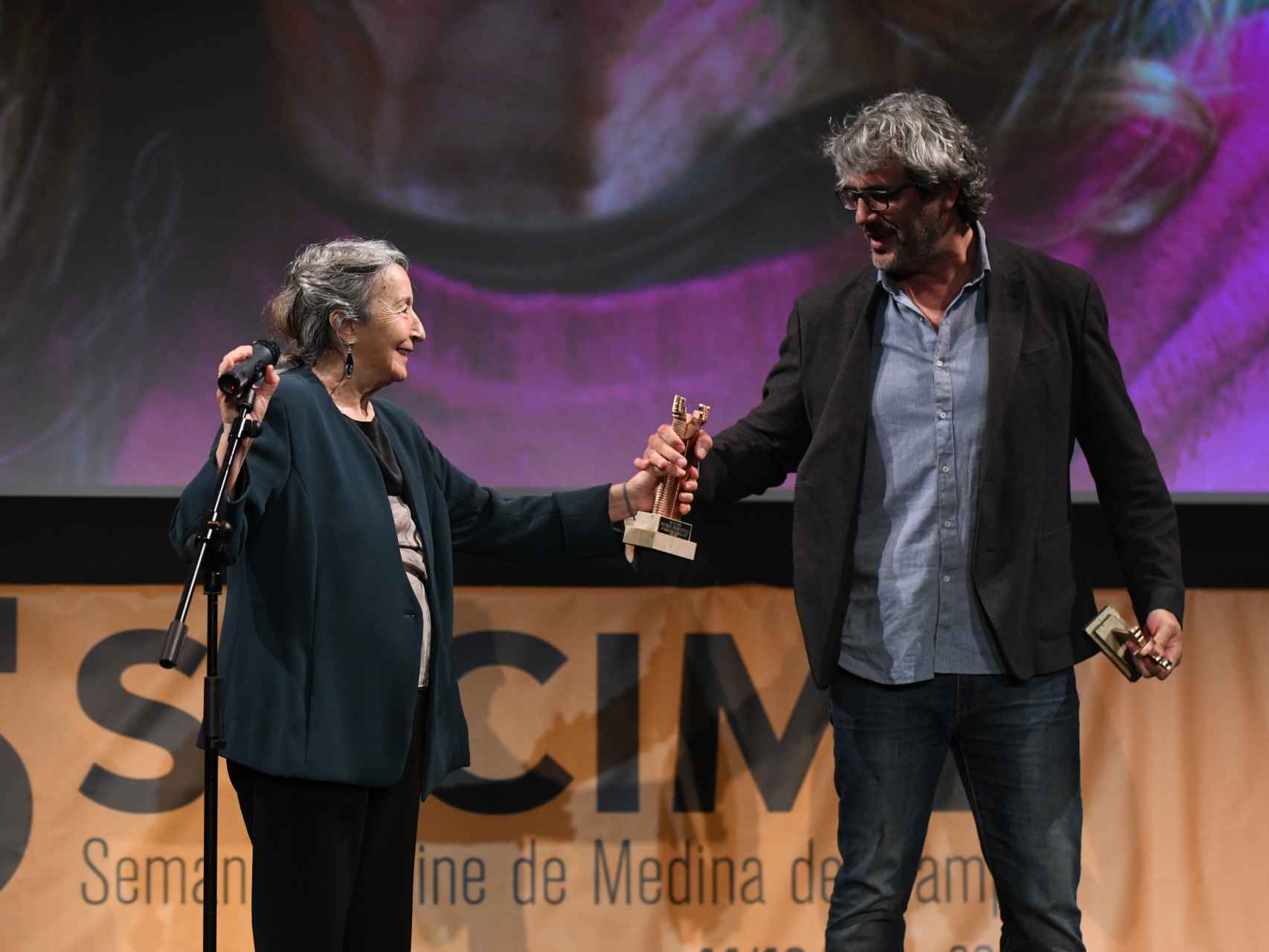 ICAL. La actriz Petra Martínez y el director David Martín de Santos, reciben el Roel de Honor y el Roel de Director del Siglo XXI, respectivamente, en la 35 Secime de Medina del Campo (Valladolid)