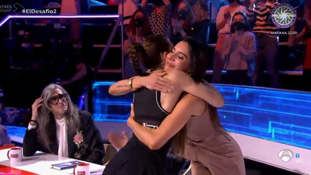 Pilar Rubio rompe a llorar en su estreno como jurado de 'El Desafío'.