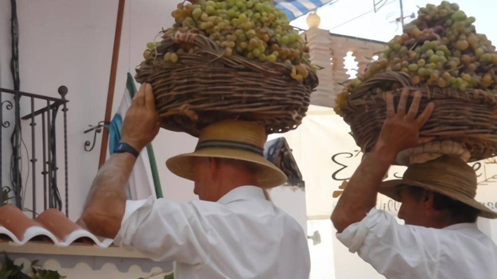 El Día de la Pasa de El Borge se celebra en septiembre.