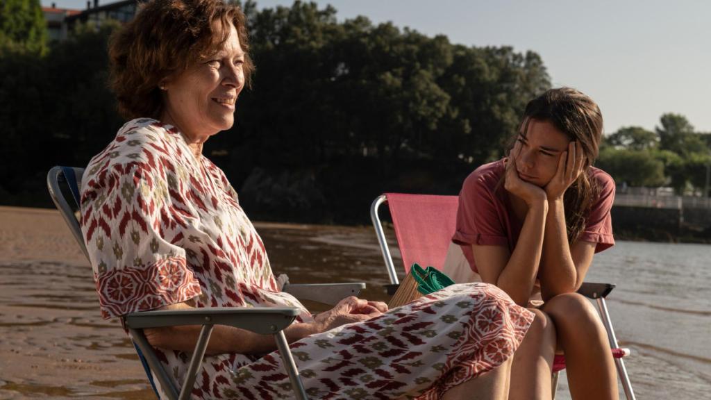 Susi Sánchez y Laia Costa protagonizan 'Cinco lobitos', la ópera prima de Alauda Ruiz de Azúa.