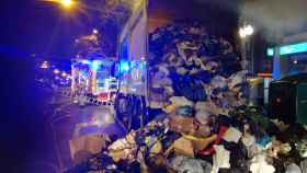 Incendio de un camión de recogida de basura en Valldolid