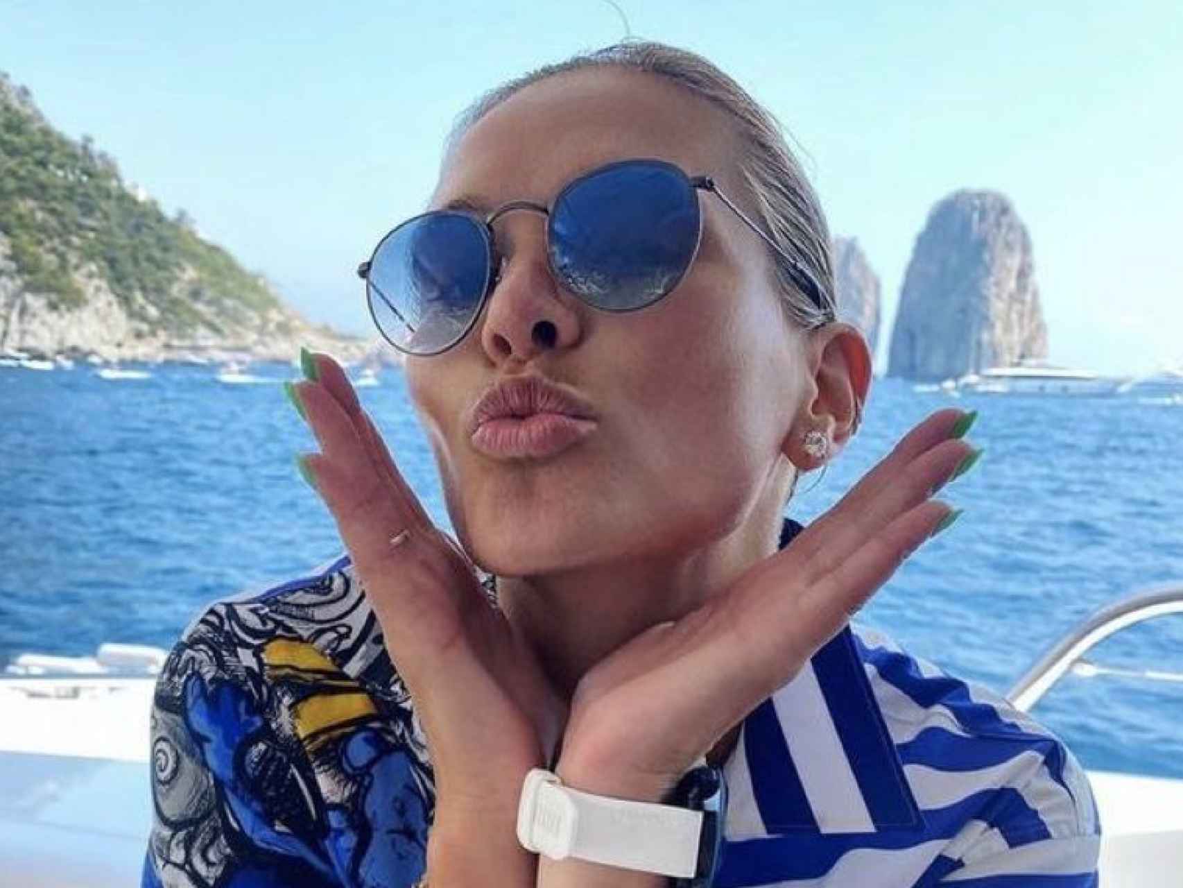 Polina Kovaleva en una imagen de sus redes sociales durante unas vacaciones.