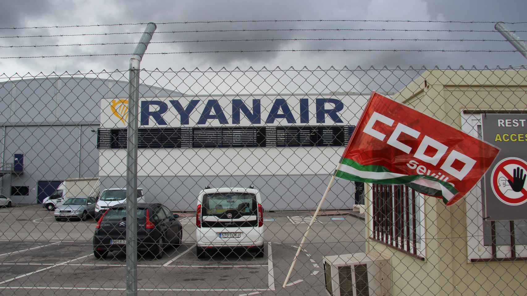 Hangar de Ryanair en Sevilla