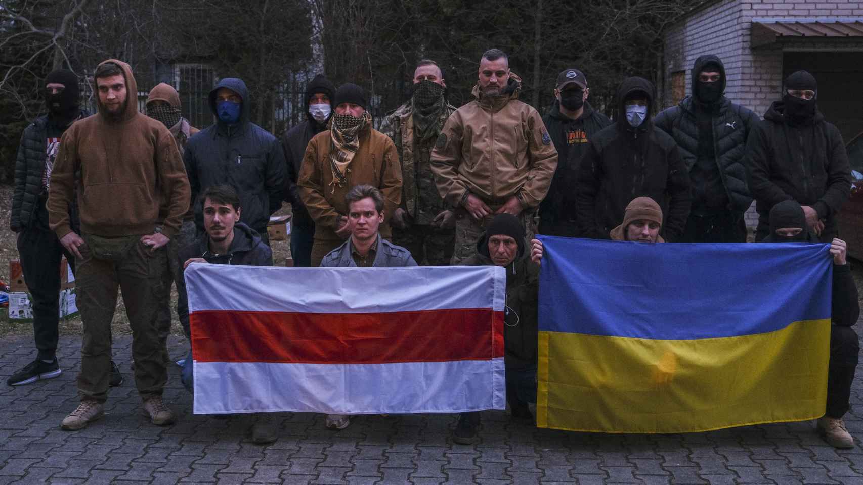 Los voluntarios bielorrusios que forman parte del batallón Kastus Kalinouski.