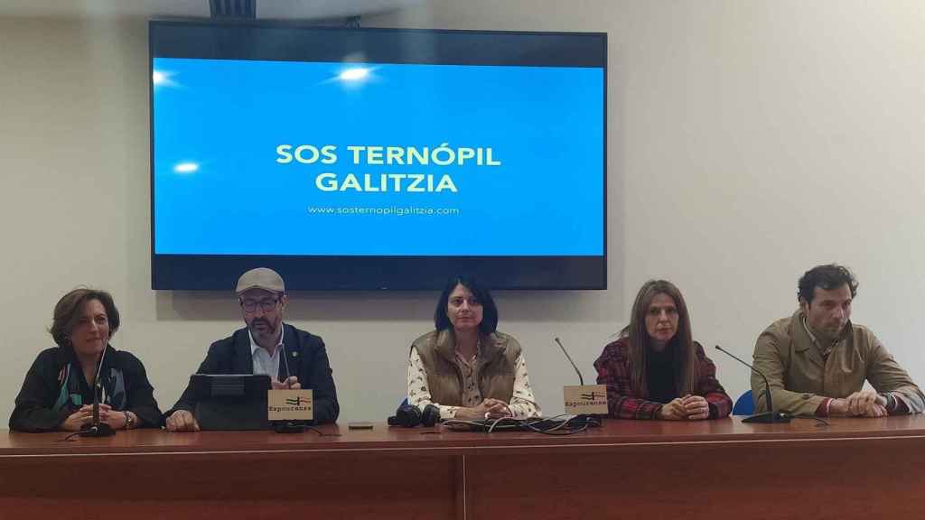 Los responsables de SOS Ternópil Galitzia, orgullosos y agradecidos, tras regresar con 96 refugiados.