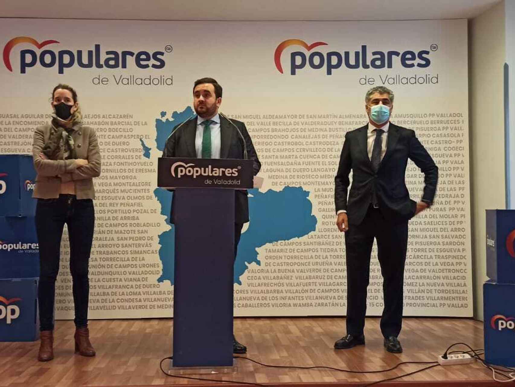 El diputado del PP por Valladolid, José Ángel Alonso, durante la rueda de prensa de este martes.