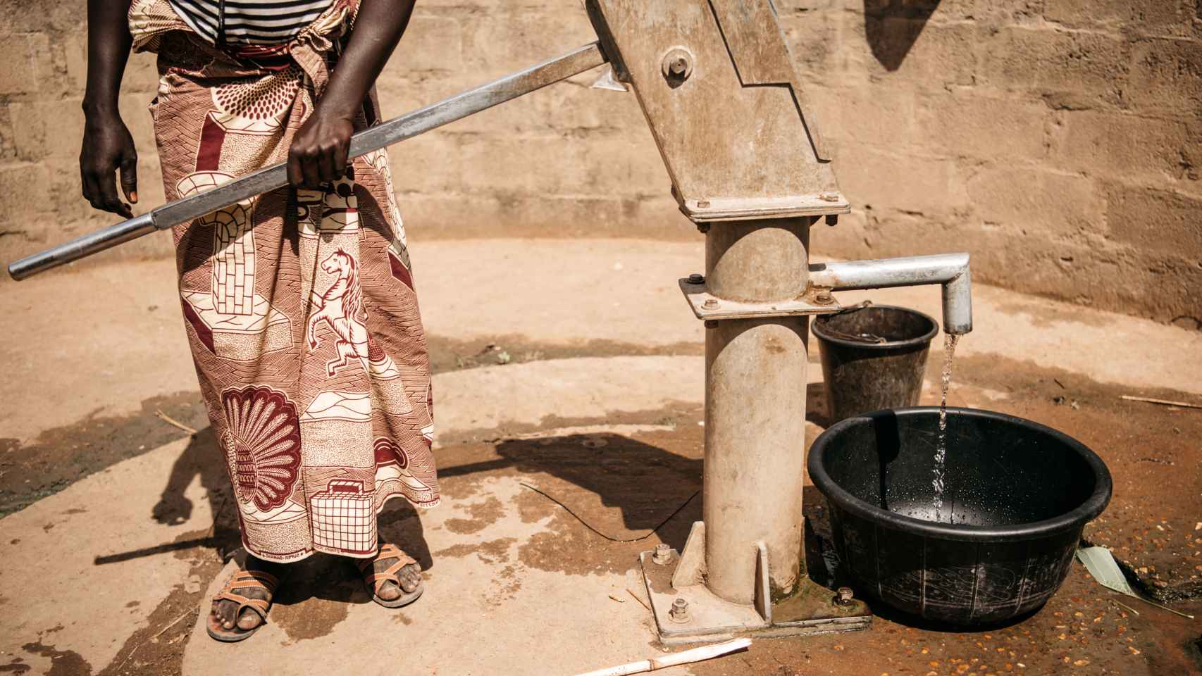 El 0,1% del gasto militar anual mundial resolvería la escasez de agua que sufre África